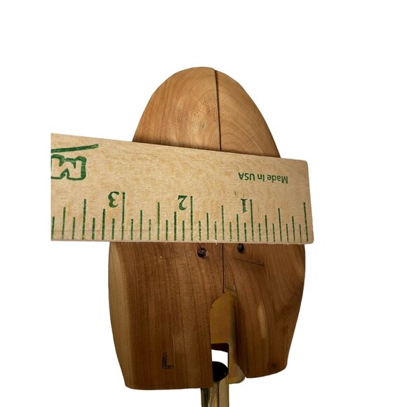 Vintage Rochester Cedar Shoe Trees Men’s Wooden Shoe Keeper Adjustable Made USA - Picture 9 of 9